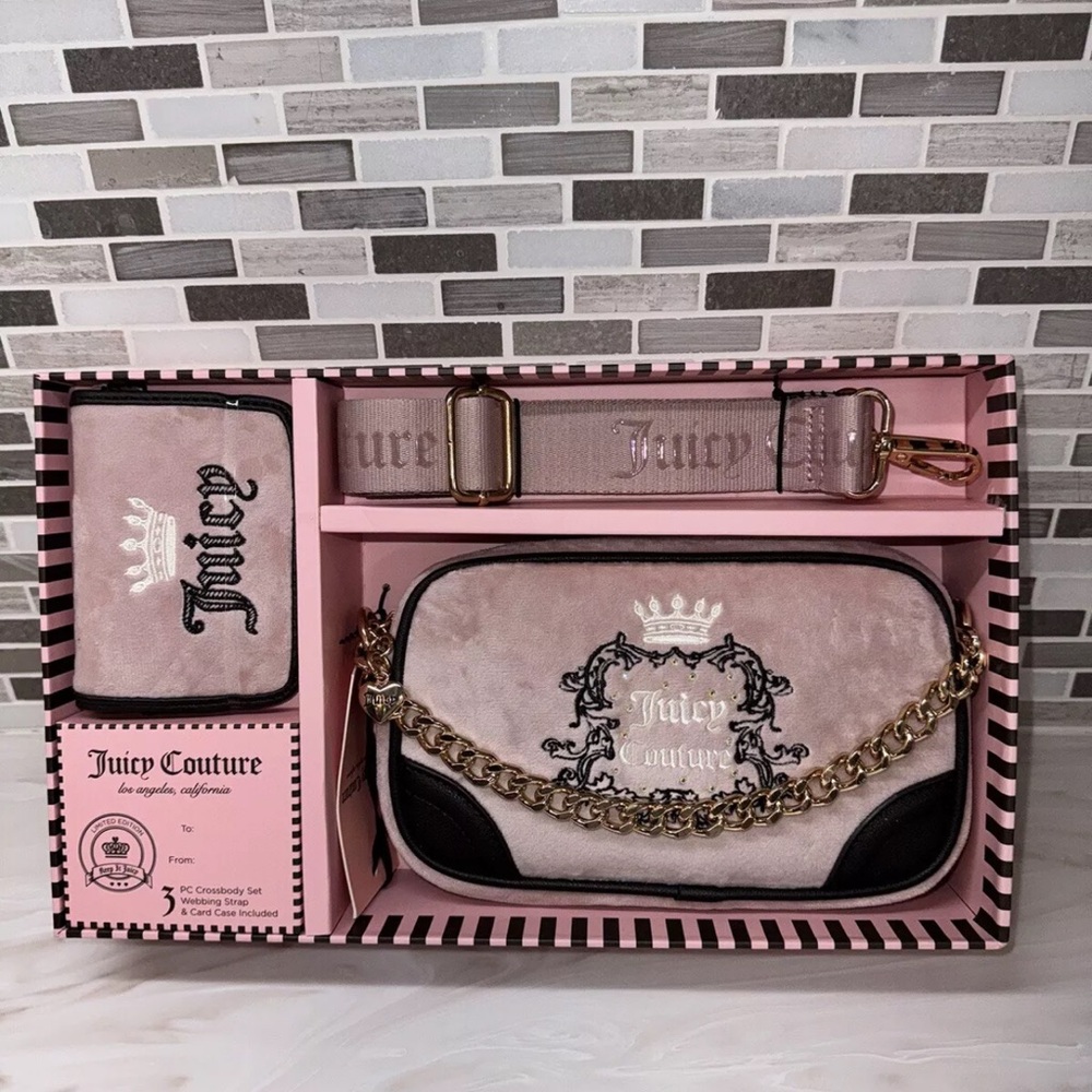 Juicy Couture Color Dusty Blush Heritage Slim Camera Bag & Envelope CC Set
